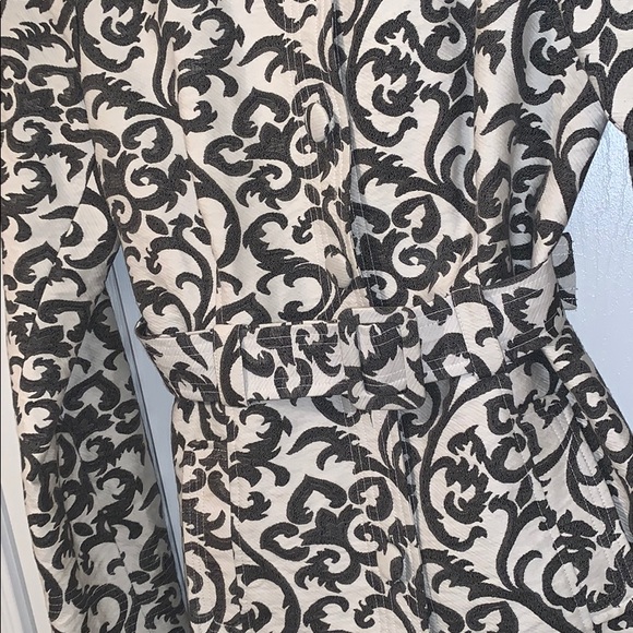 jacket - Picture 2 of 2